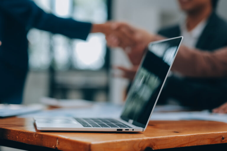 The New Era of Outsourcing: Building Teams Without Borders